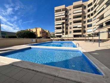 Mini appartamento con piscina in vendita a Calle Cañas y Barro 7