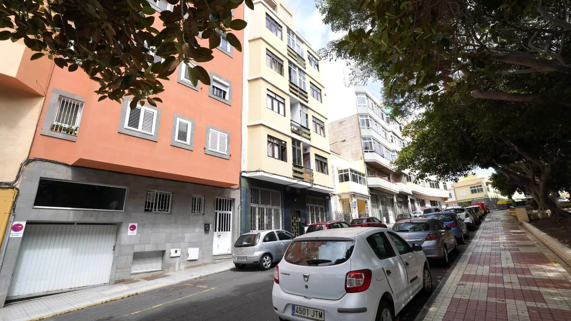 Vista exterior de Pis en venda en Las Palmas de Gran Canaria amb Traster