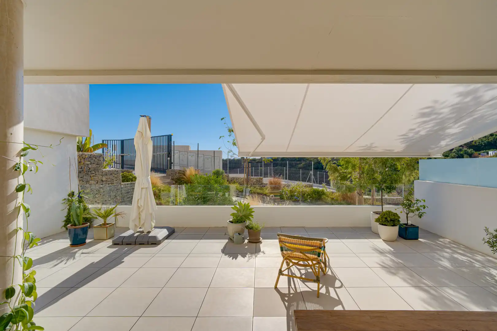 Bajo con piscina en venta en Río Real - Los Monteros, imagen 27