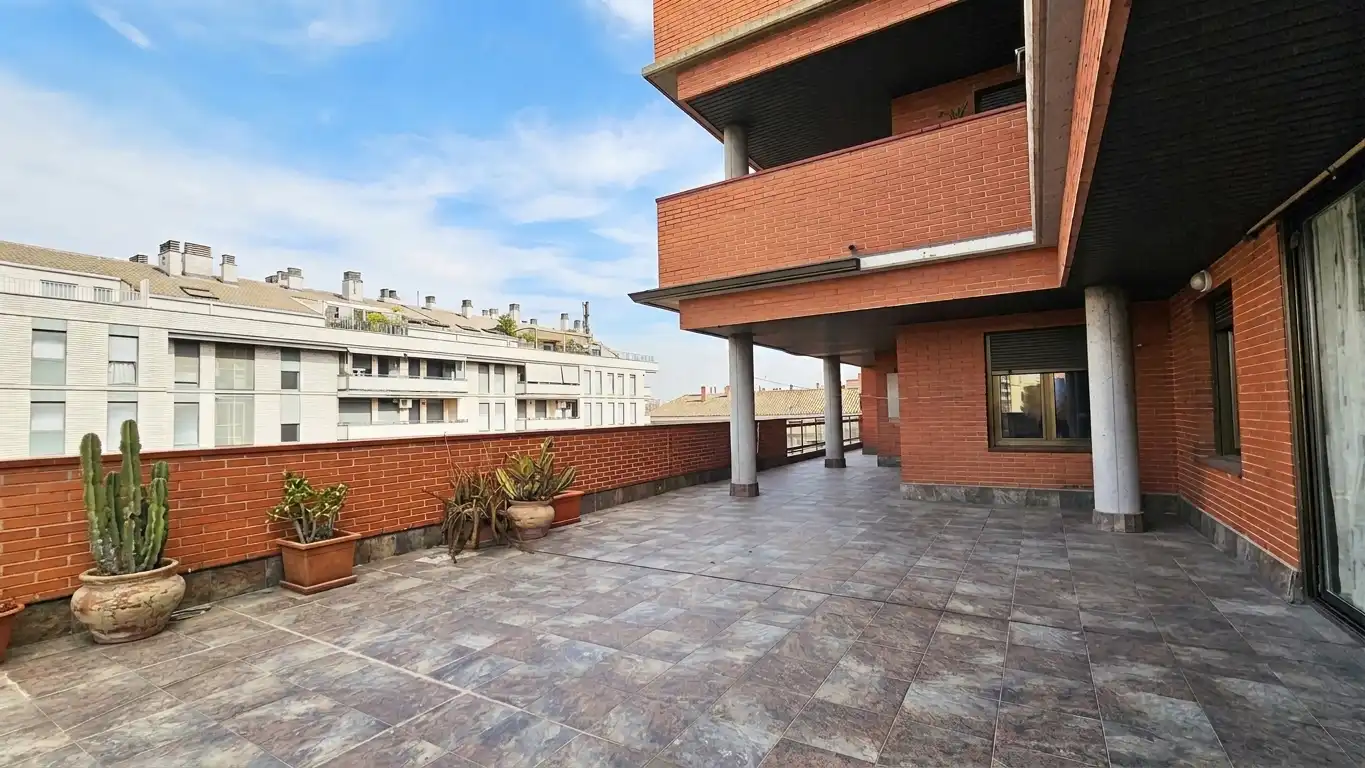 Terraza de Piso en venta en Zaragoza con Aire acondicionado, Calefacción y Terraza