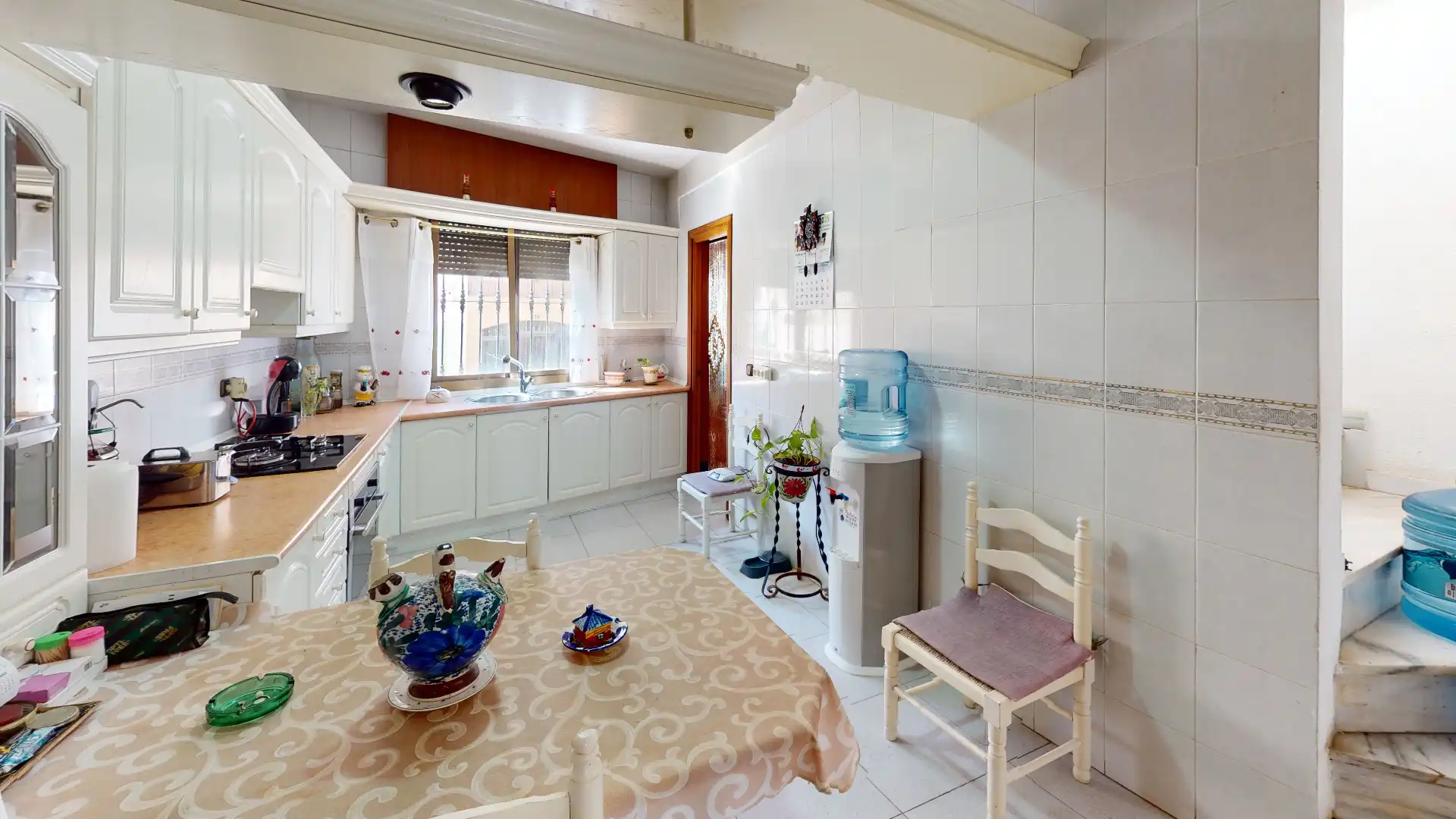 Cuina de Casa o xalet en venda en Almería amb Aire condicionat, Terrassa i Traster