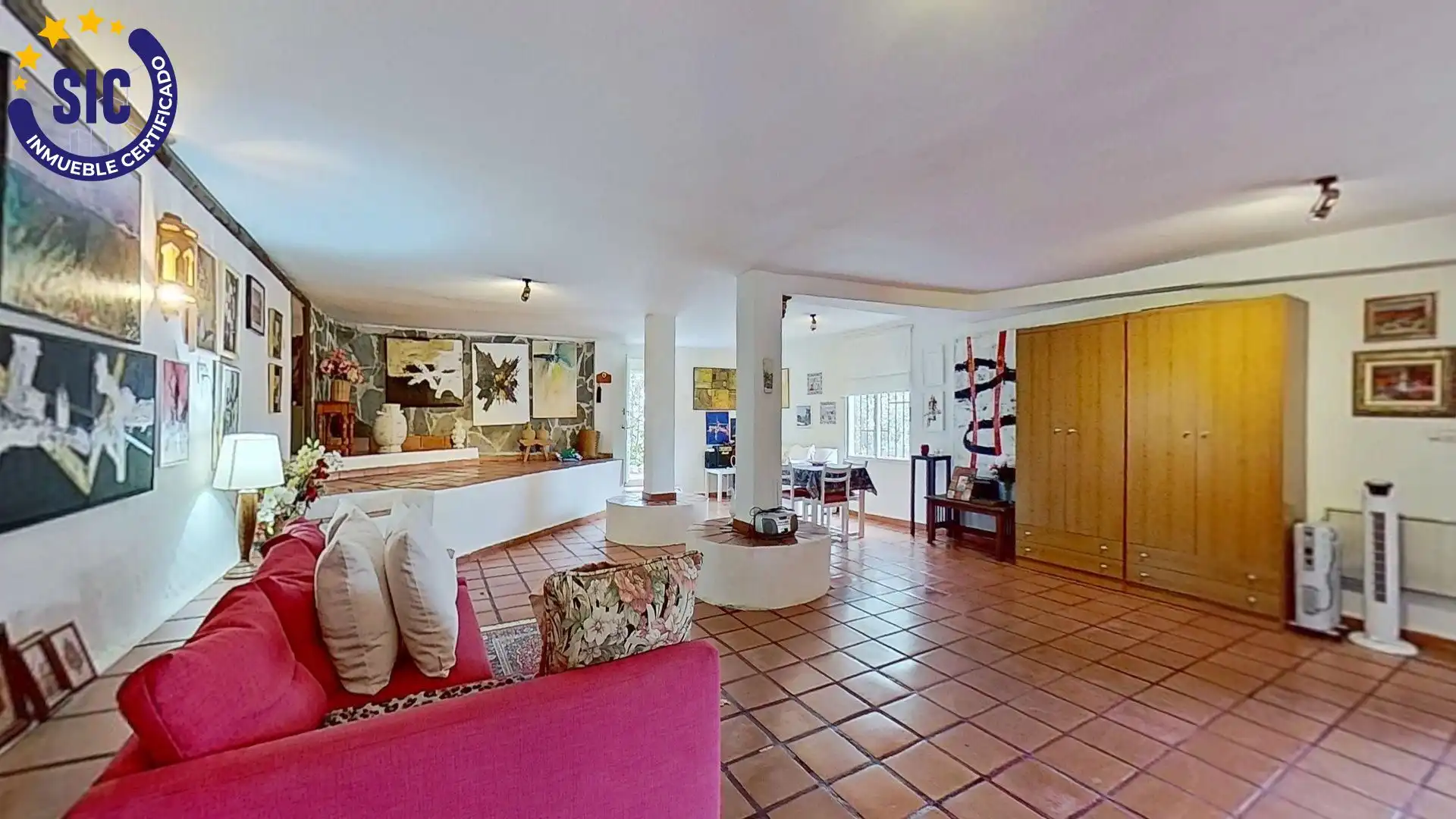 Sala d'estar de Casa o xalet en venda en Chiva amb Jardí privat, Terrassa i Traster