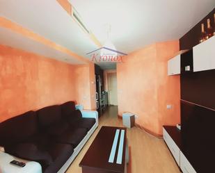 Living room of Flat for sale in  Madrid Capital  with Air Conditioner, Terrace and Swimming Pool