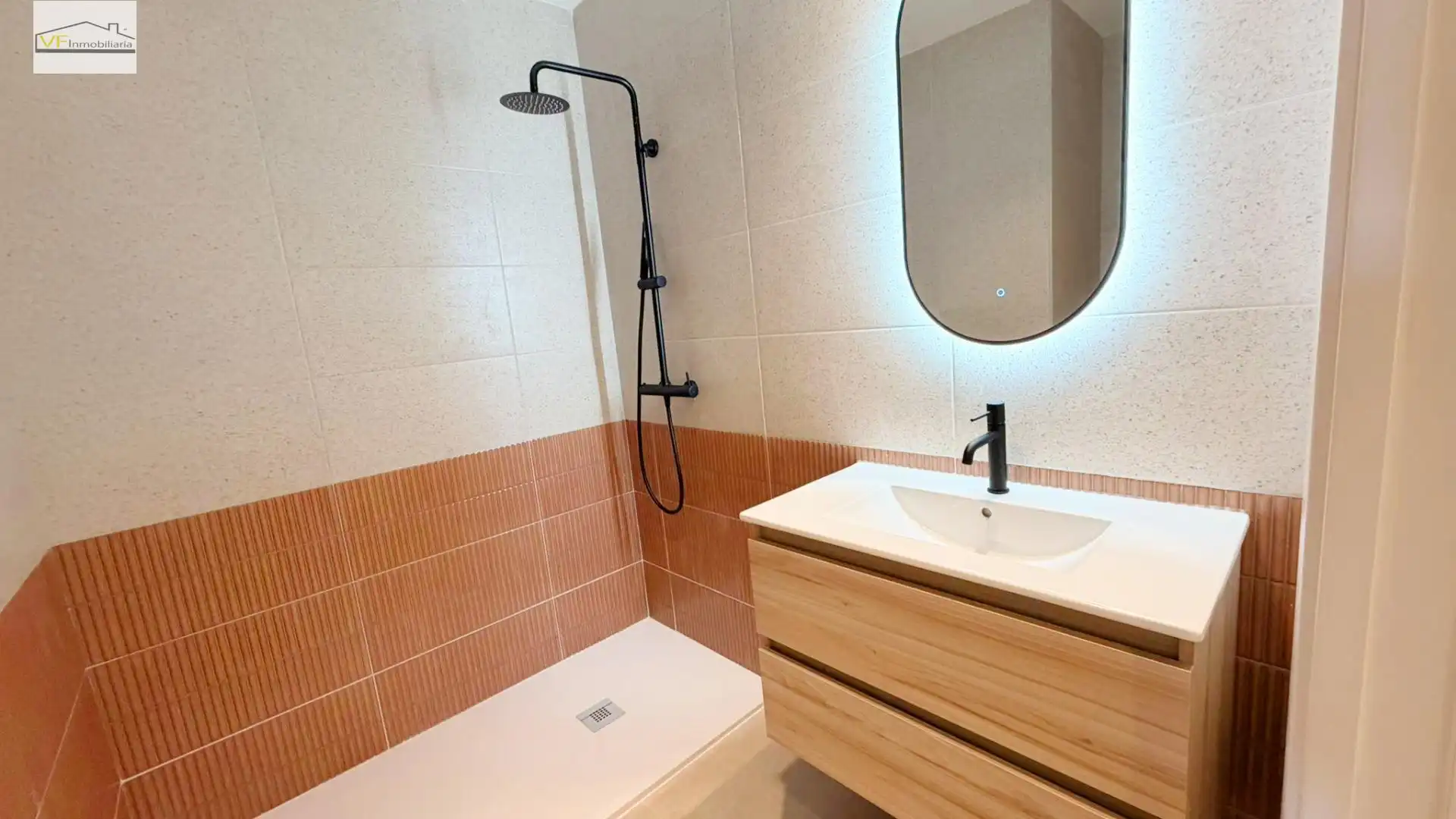 Bany de Dúplex en venda en Málaga