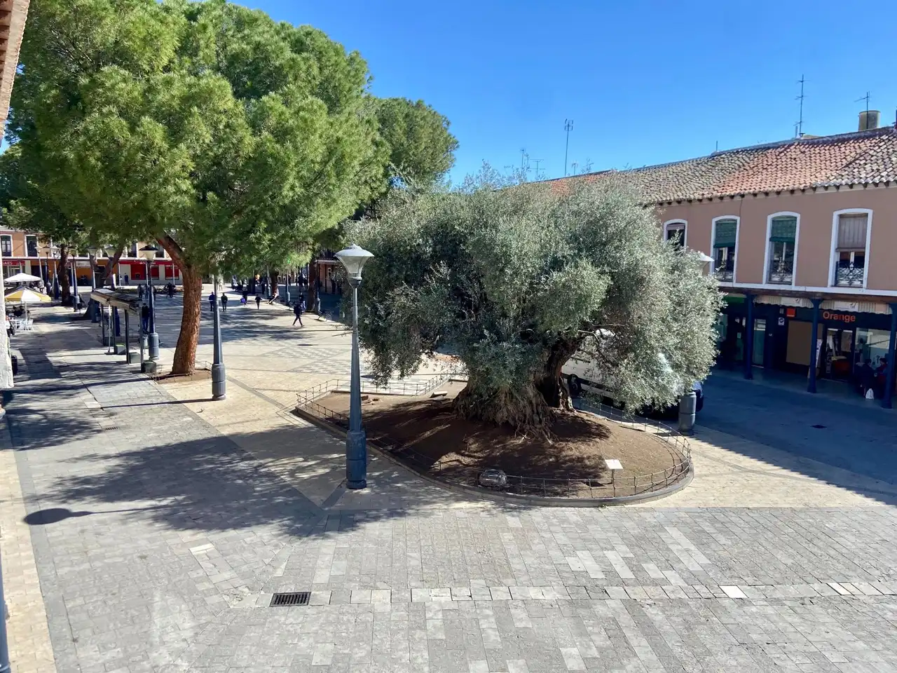 Vista exterior de Piso en venta en Daimiel con Aire acondicionado, Calefacción y Parquet