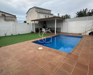 Swimming pool of Single-family semi-detached for sale in Roda de Berà  with Private garden, Terrace and Swimming Pool