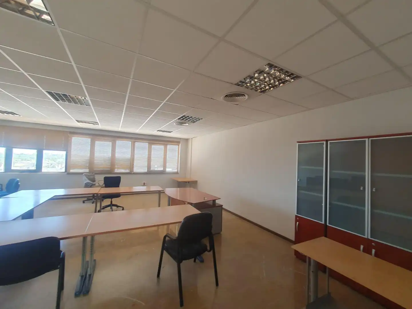 Oficina de alquiler en San Juan de Aznalfarache