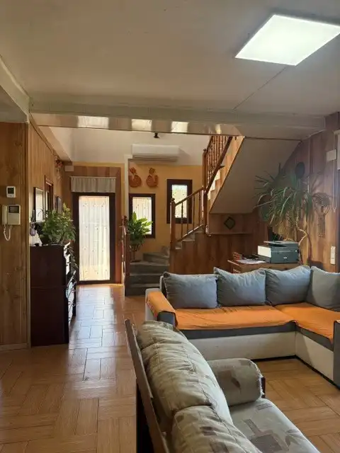 Sala de estar de Casa o chalet en venta en Lliçà d'Amunt con Aire acondicionado, Calefacción y Jardín privado