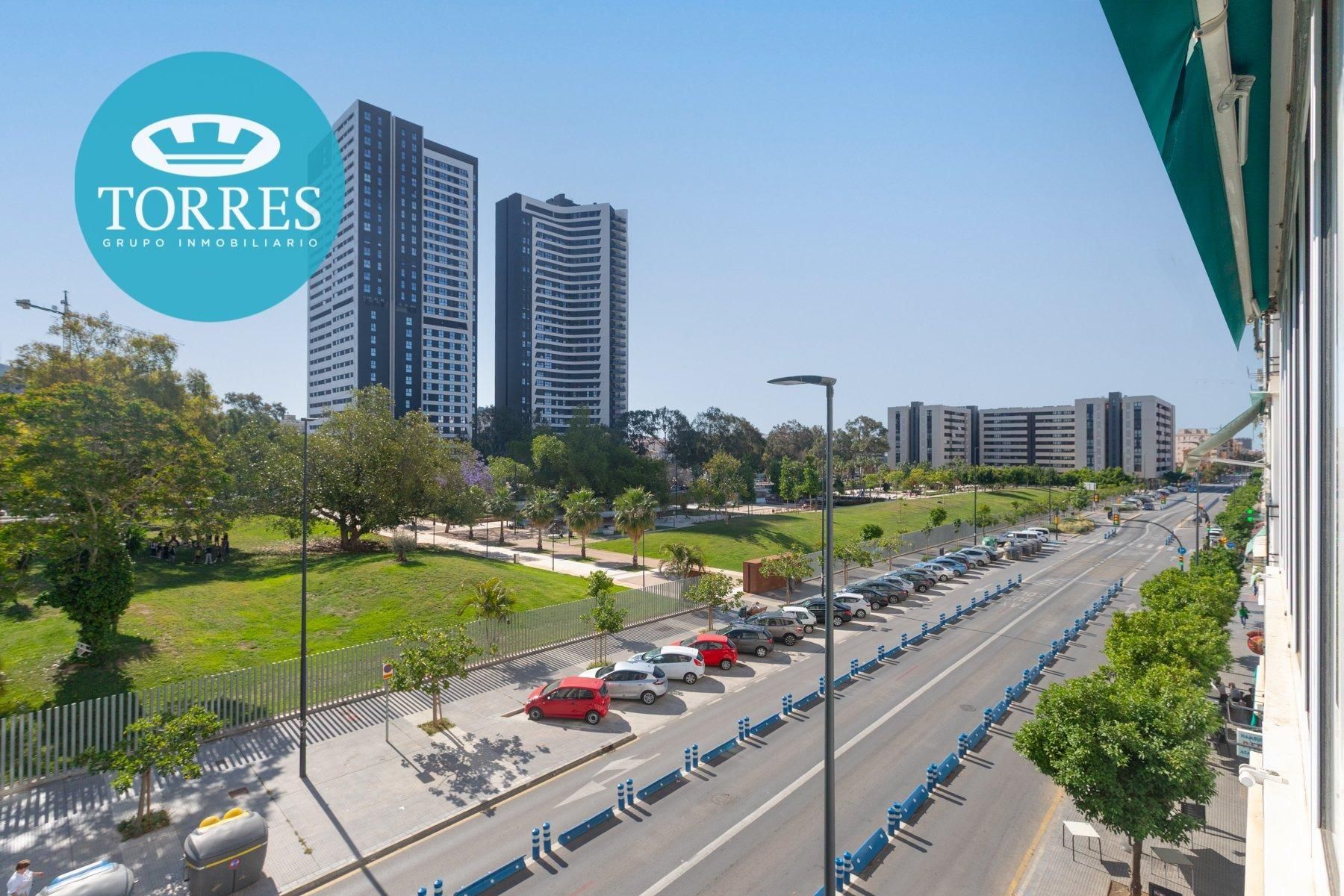 Vista exterior de Pis en venda en Málaga Capital