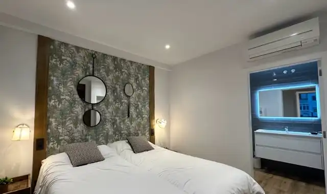 Habitación de Piso en venta en Santiago de Compostela  con Aire acondicionado, Calefacción y Parquet