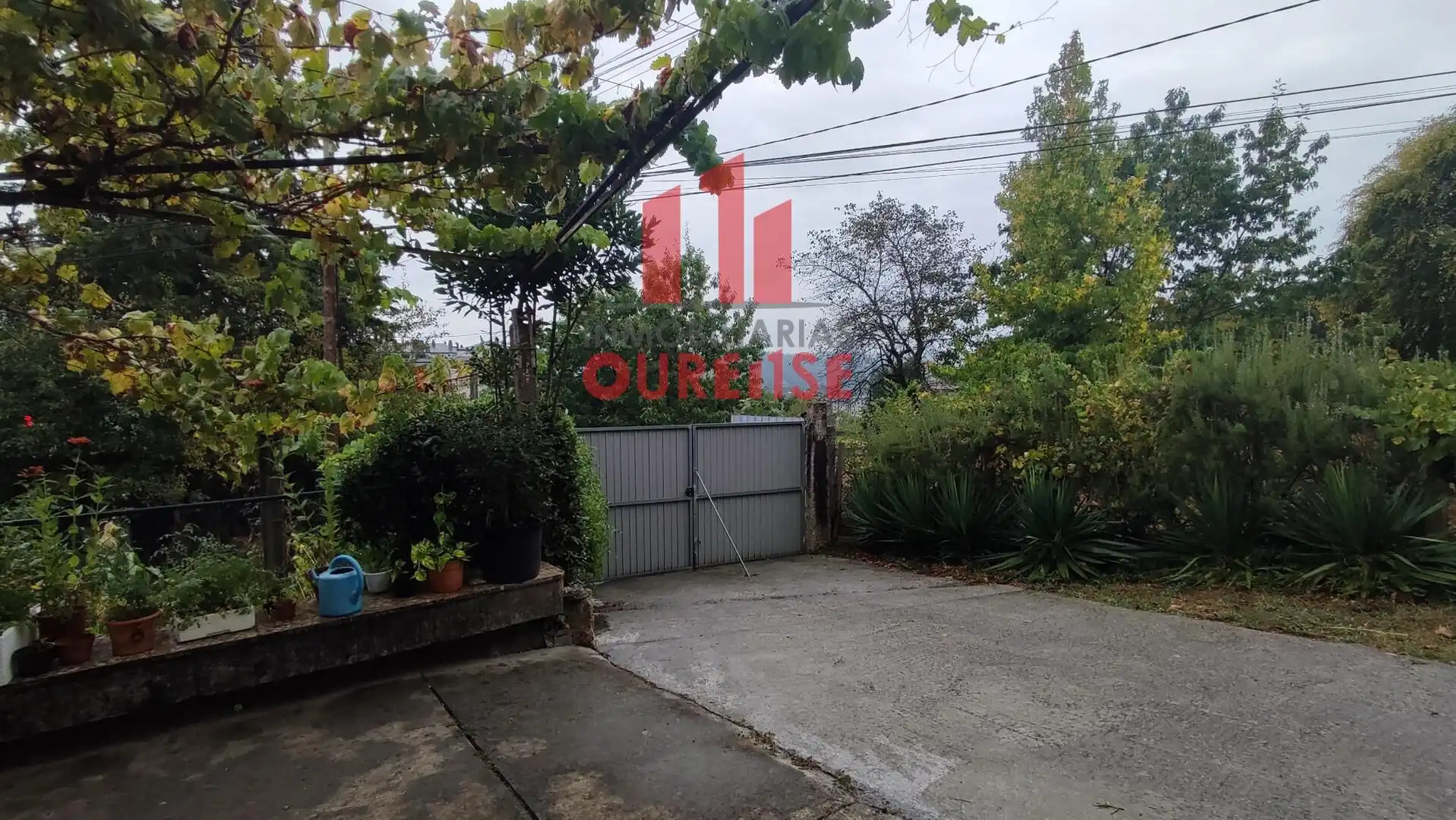 Exterior view of Houses for sale in Ourense Capital   with Private garden, Terrace and Storage room
