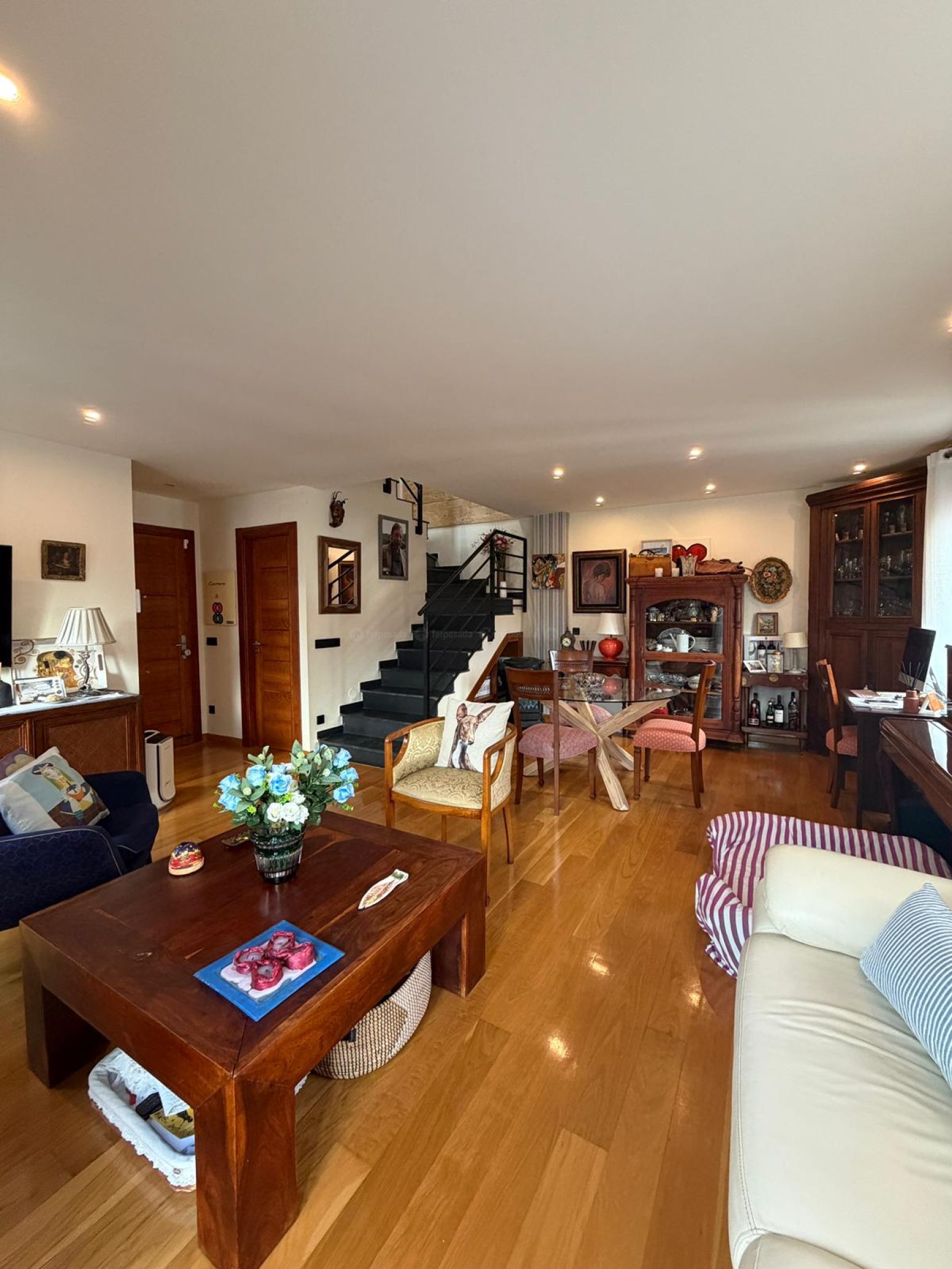 Living room of Flat for sale in Gijón   with Heating, Parquet flooring and Balcony