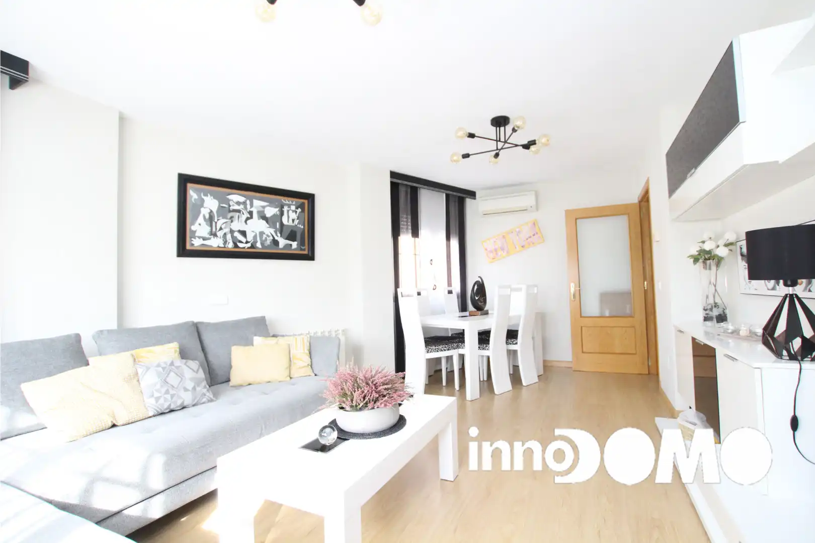 Sala de estar de Piso en venta en Yuncos con Aire acondicionado, Calefacción y Parquet