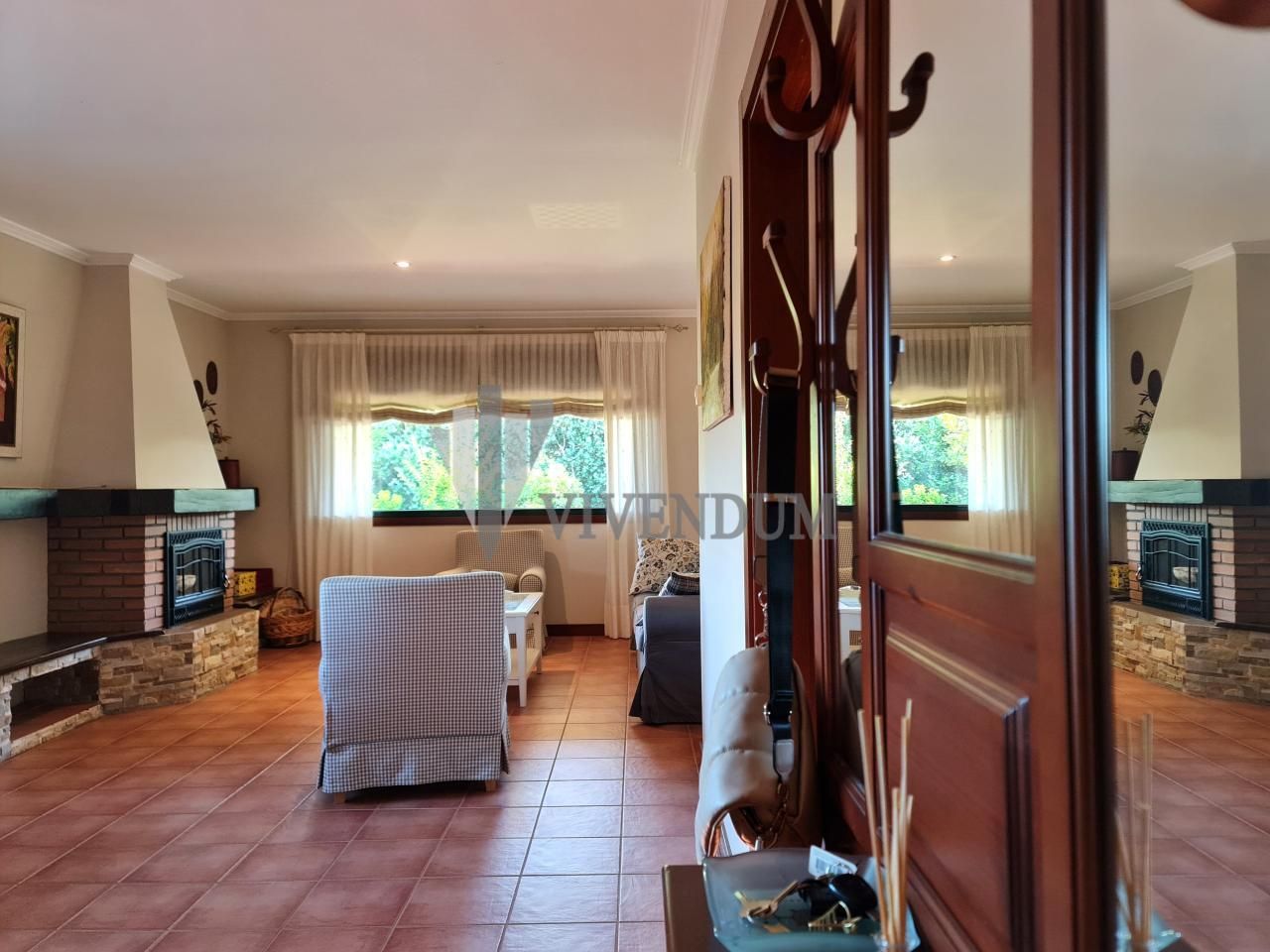 Sala d'estar de Casa o xalet de lloguer en Tomiño amb Calefacció, Jardí privat i Terrassa
