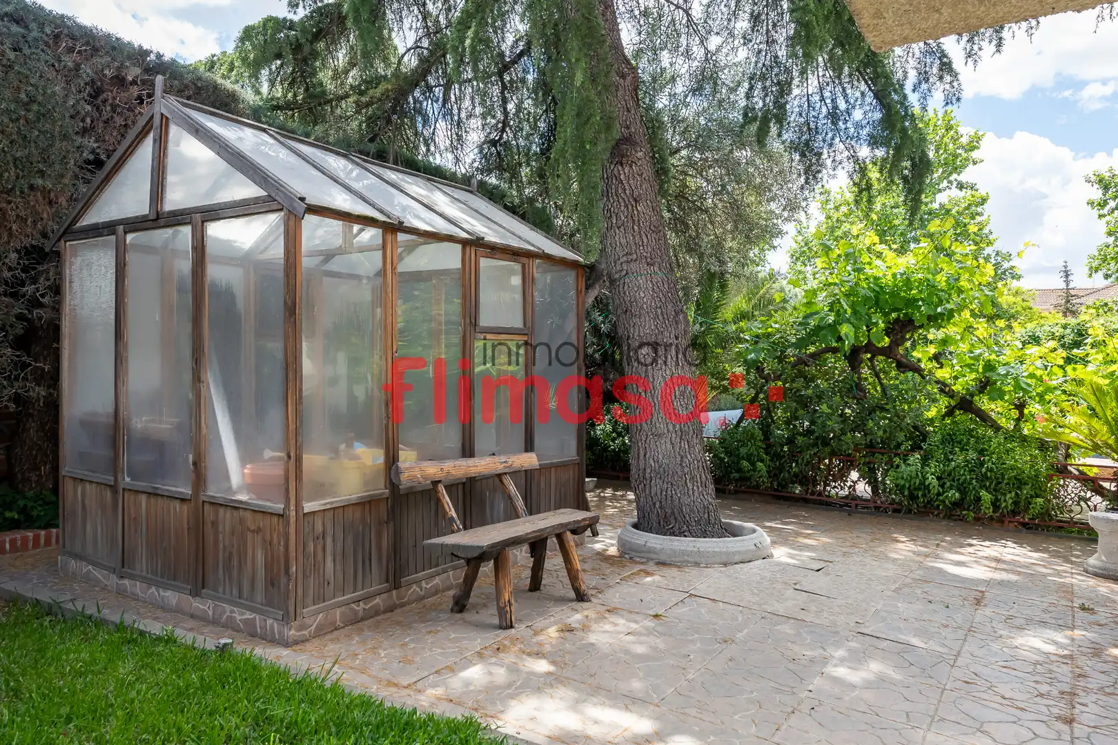 Garden of Houses for sale in Villaviciosa de Odón  with Air Conditioner, Heating and Private garden