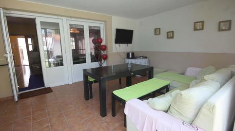 Foto 3 de Casa adosada en venda a Calle Ronda Norte, Lobón, Badajoz