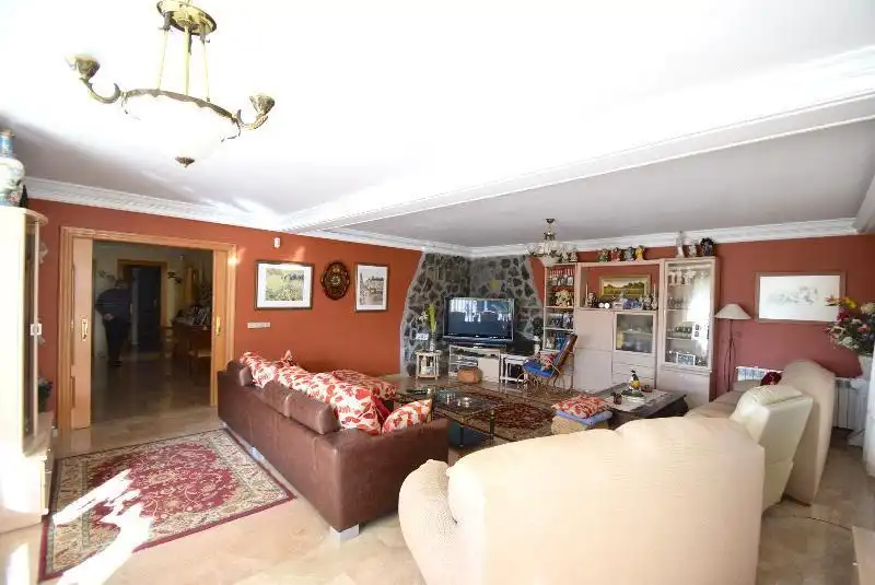 Sala de estar de Casa o chalet en venta en La Nucia con Aire acondicionado, Calefacción y Trastero