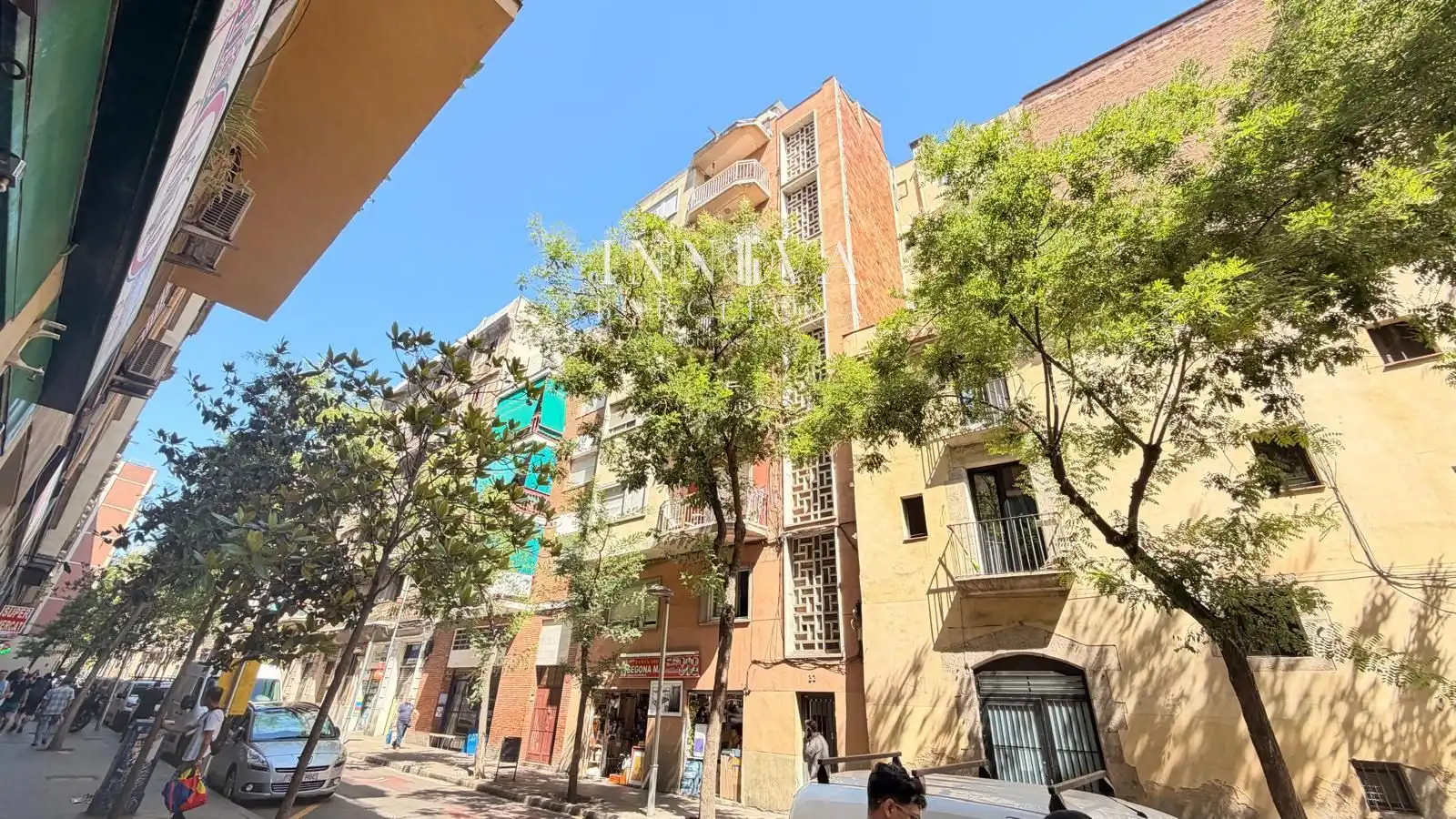 Vista exterior de Pis en venda en Barcelona amb Terrassa
