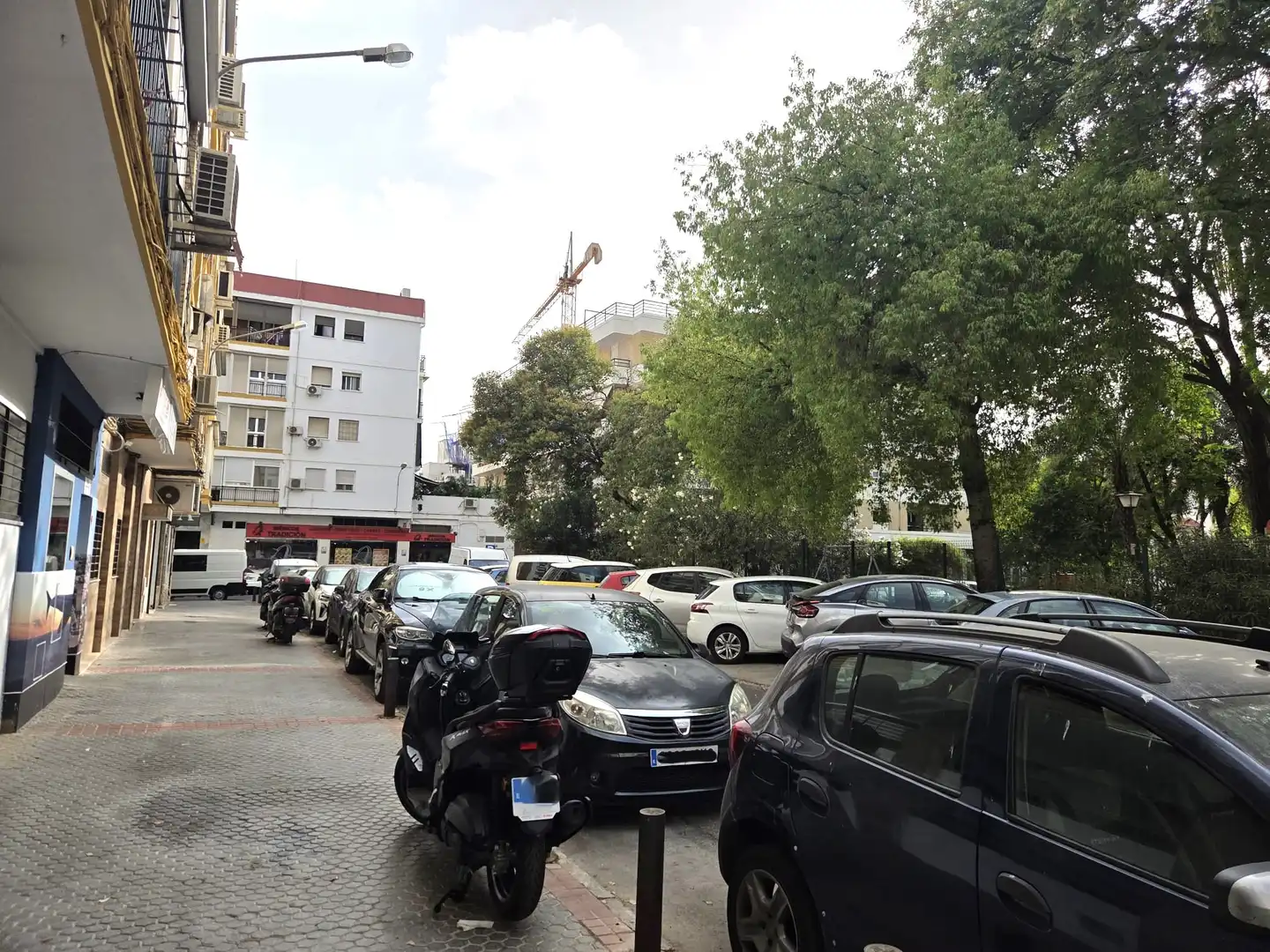 Aparcament de Pis en venda en Sevilla amb Terrassa