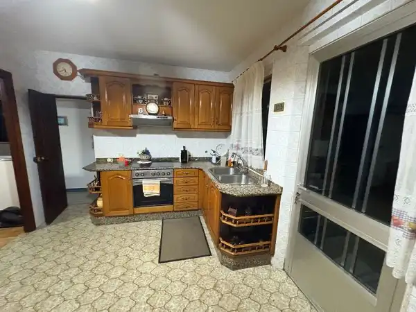 Küche von Haus oder Chalet zum Verkauf in Narón mit Heizung, Privatgarten und Abstellraum