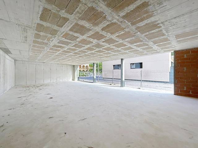 Local comercial en Alquiler en Josep Puigoriol en Teià