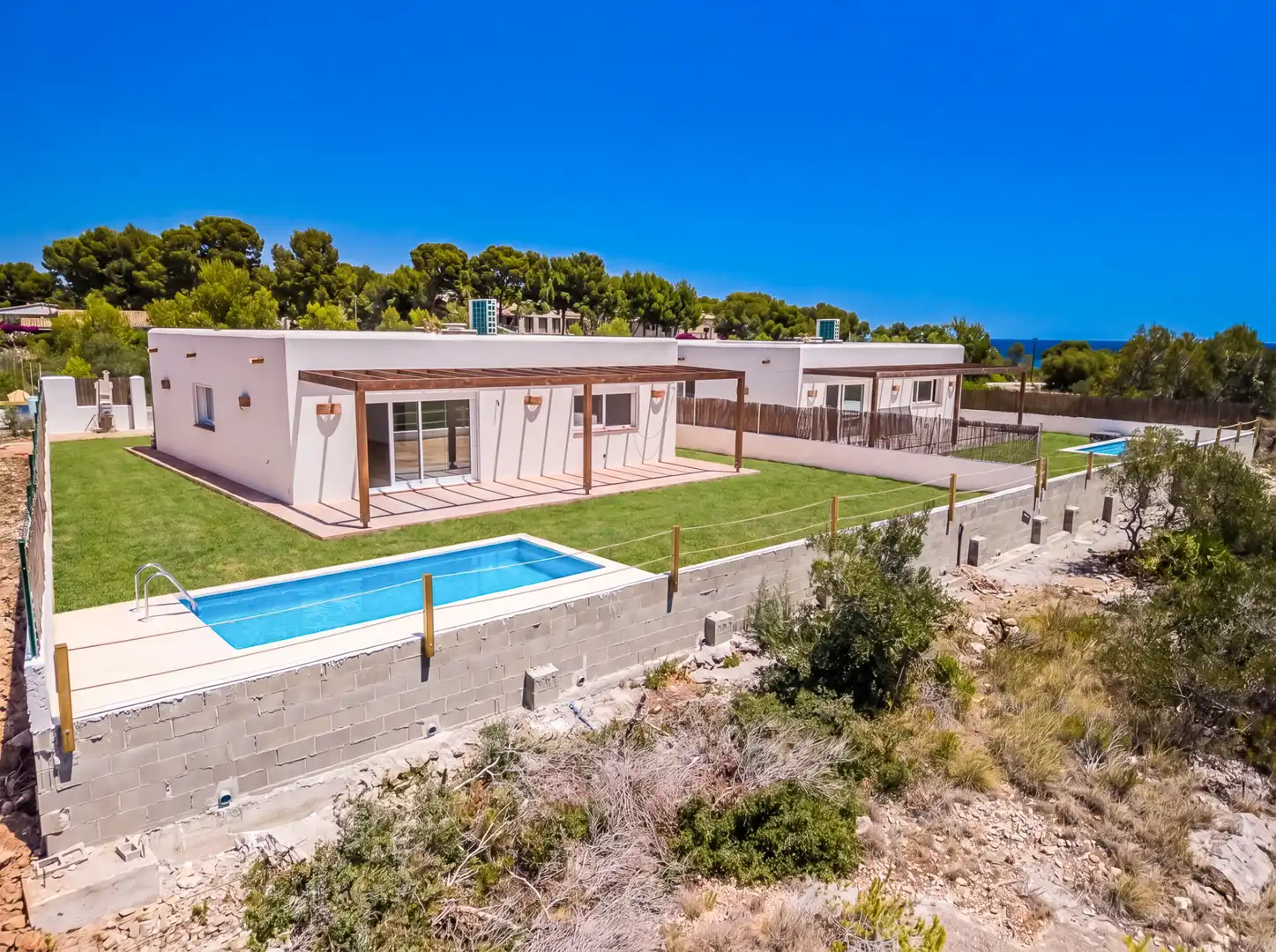 Schwimmbecken von Haus oder Chalet zum Verkauf in L'Ametlla de Mar  mit Klimaanlage, Heizung und Privatgarten