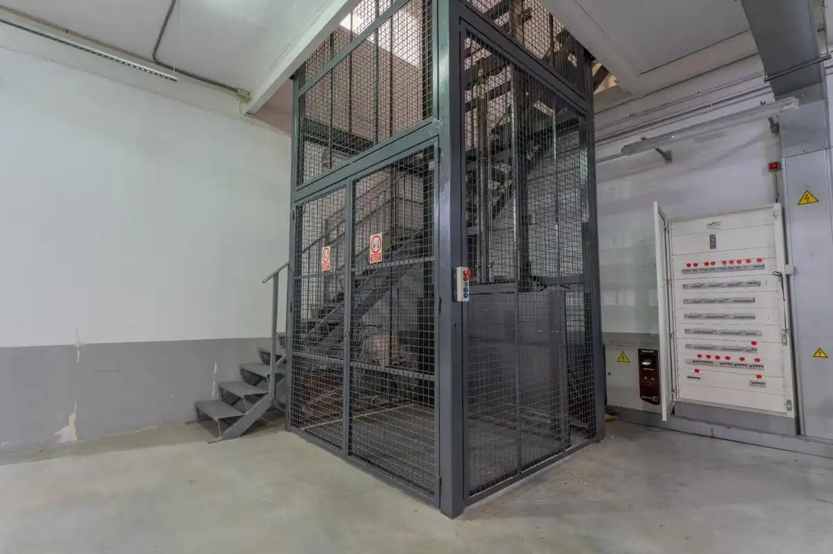 Industrial buildings for sale in Aspe