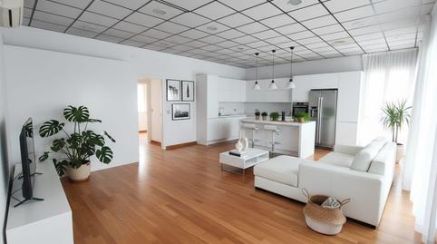 Foto 2 de Planta baixa en venda a Calle Lisboa, El Cerro, Sevilla