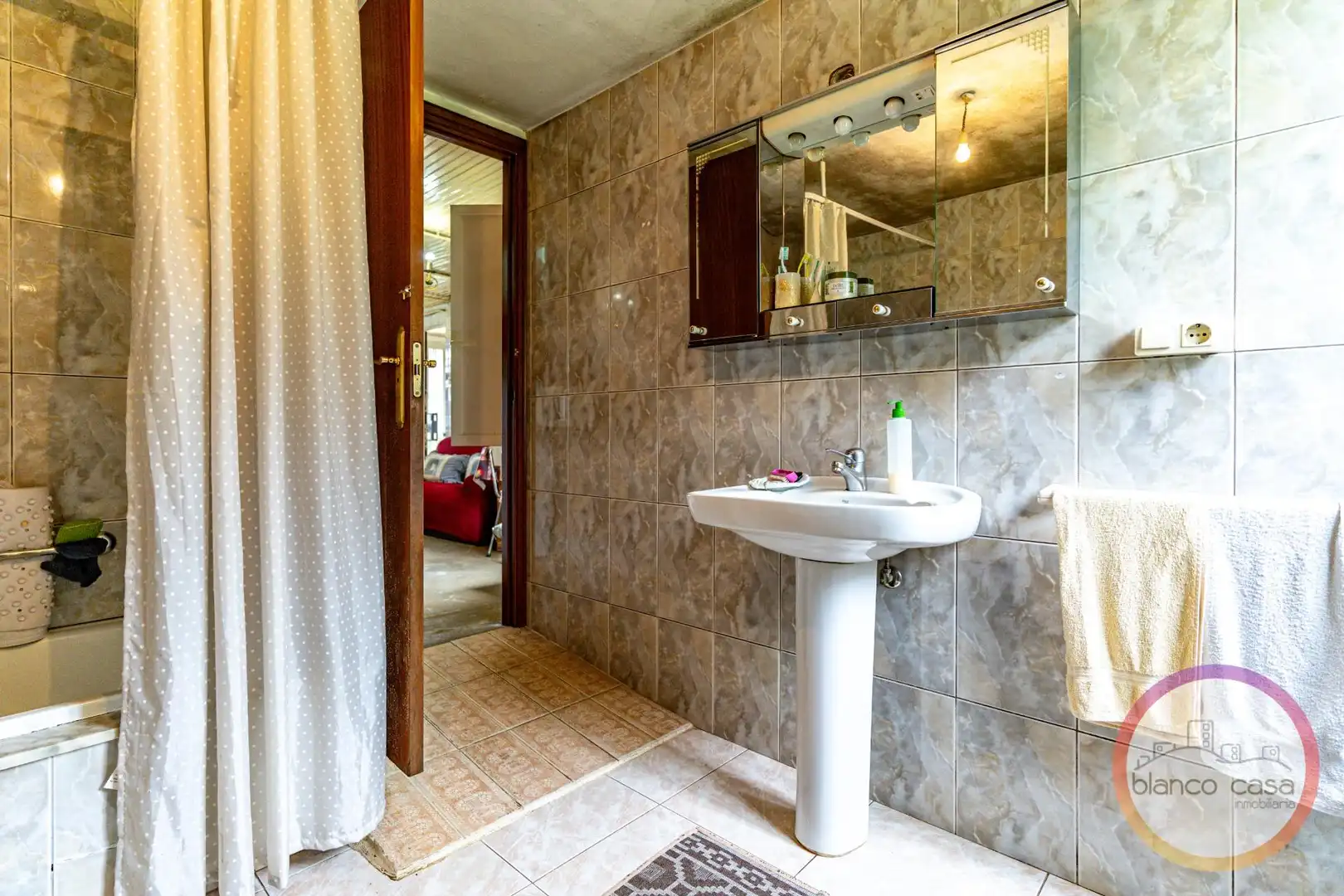 Baño de Casa o chalet en venta en Santa Comba con Trastero