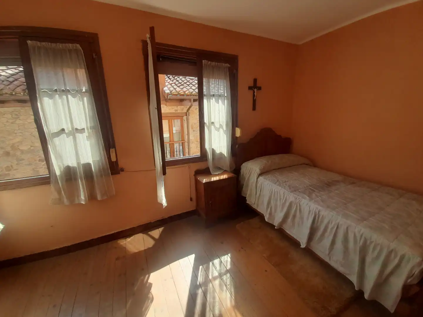 Dormitori de Casa o xalet en venda en Laviana amb Calefacció i Traster
