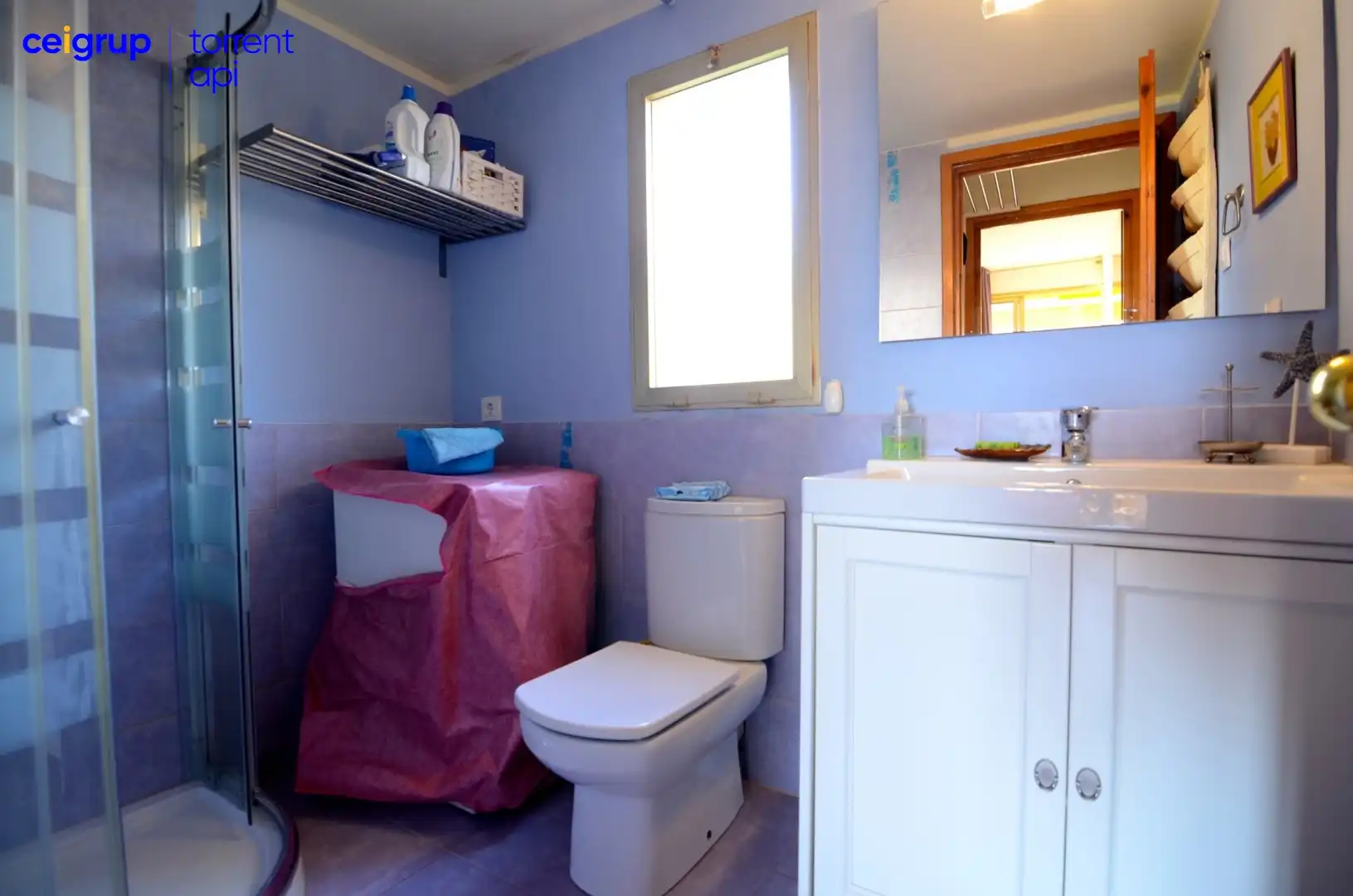 Bathroom of Flat for sale in L'Estartit  with Terrace, Swimming Pool and Furnished