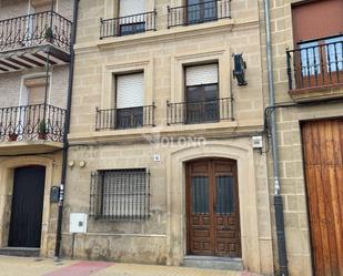 Vista exterior de Casa o xalet en venda en Tirgo amb Terrassa