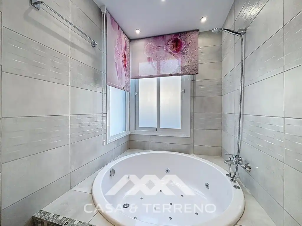 Badezimmer von Geschaftsraum zum Verkauf in Vélez-Málaga mit Klimaanlage