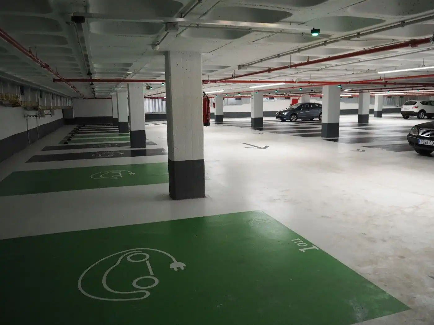 Aparcament de Garatge de lloguer en Mataró amb Alarma