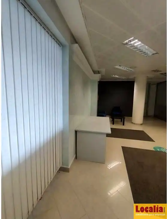 Local en venta en Cabuérniga