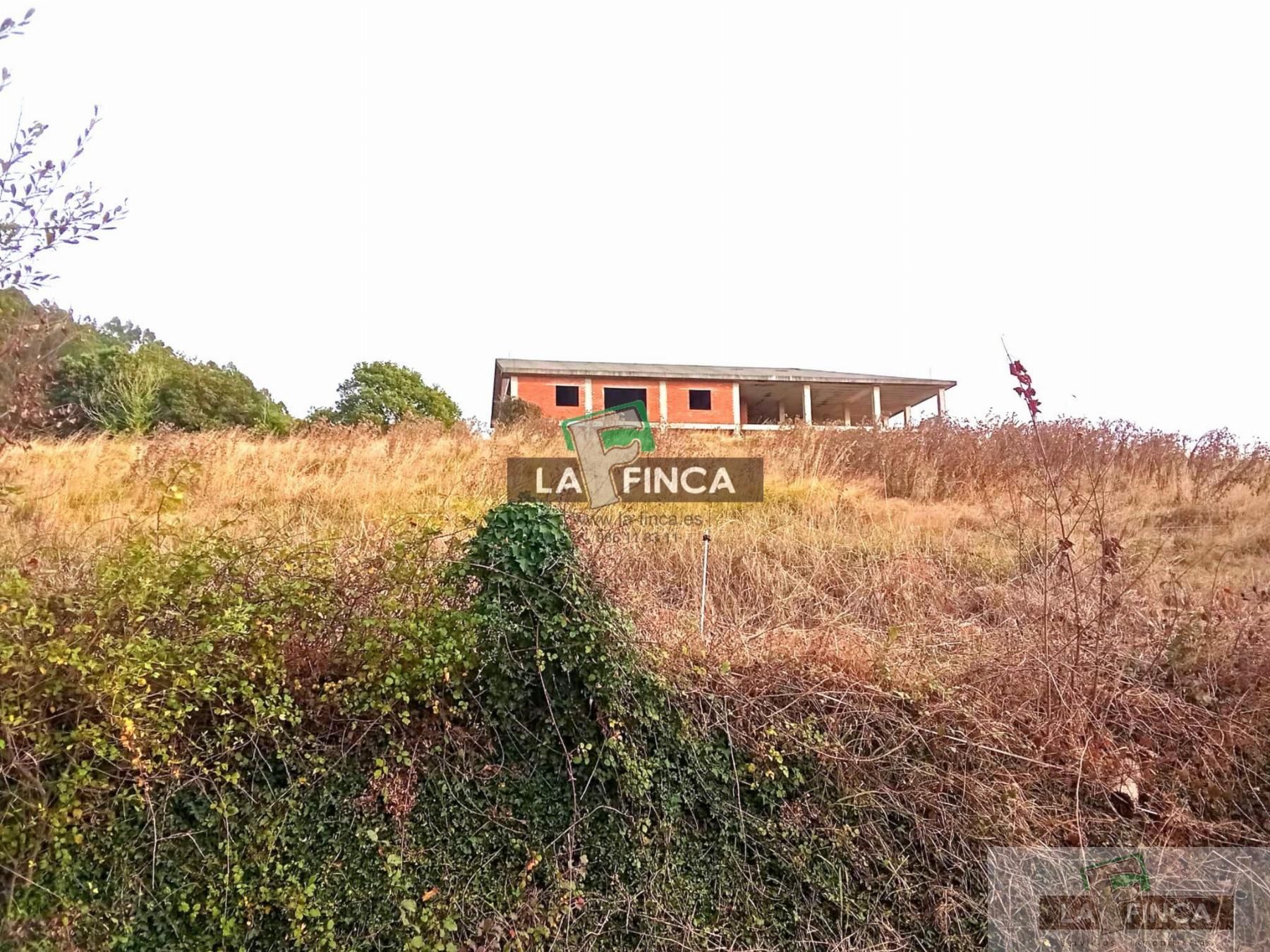 Building for sale in Salas