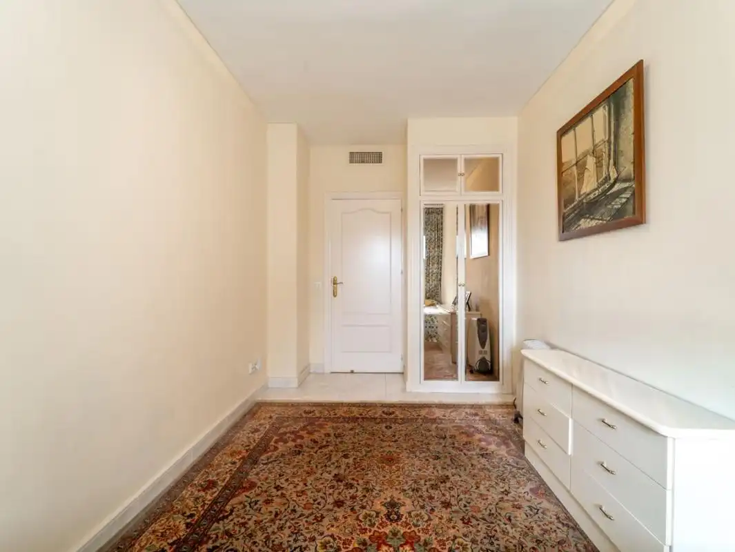 Bedroom of Flat for sale in Marbella  with Air Conditioner, Heating and Private garden
