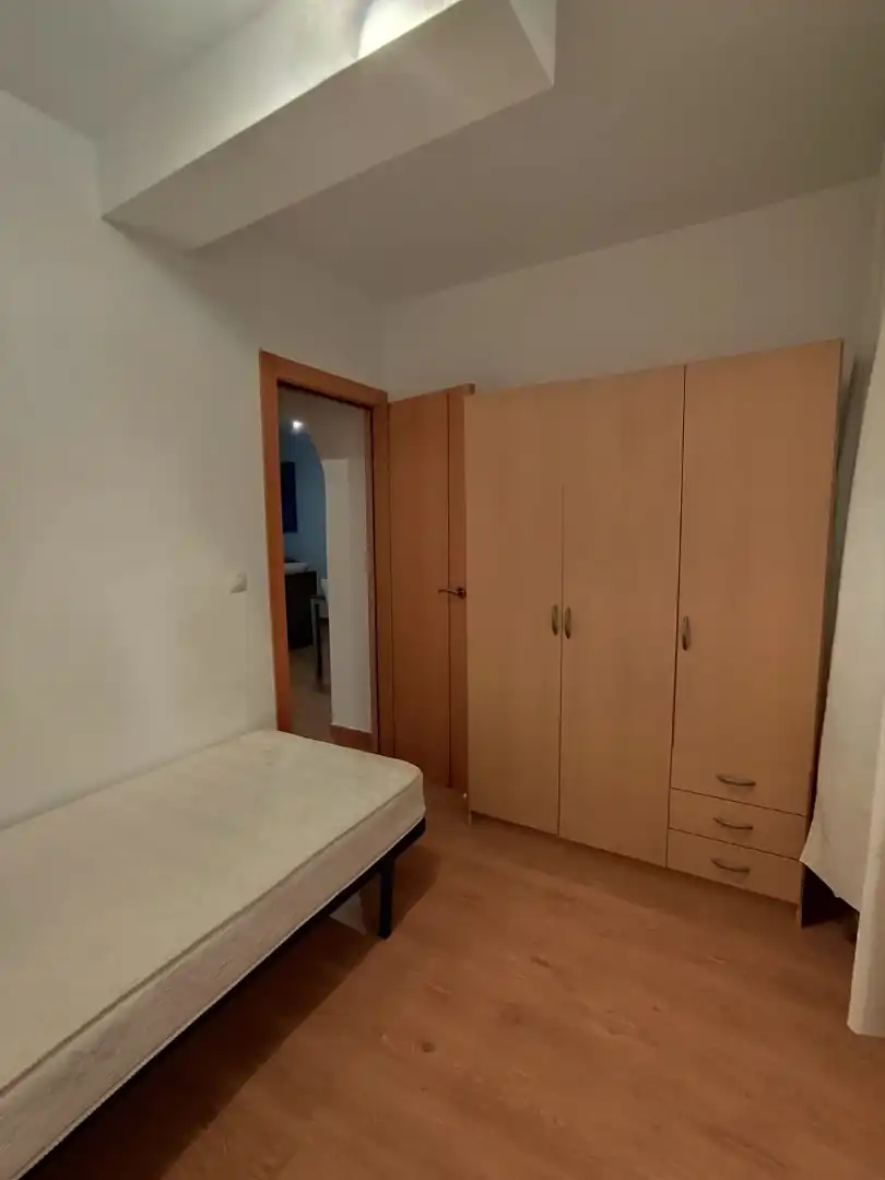 Schlafzimmer von Wohnung zum Verkauf in Cájar mit Möbliert und Balkon