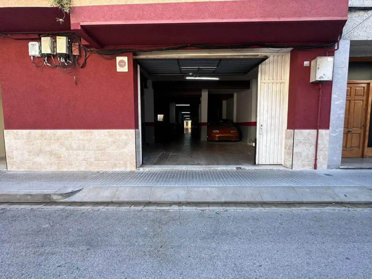 Aparcament de Garatge en venda en La Llagosta