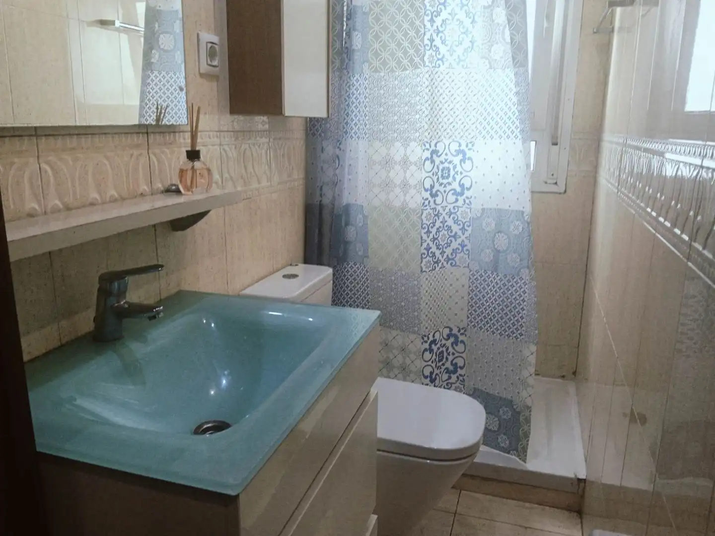 Baño de Piso en venta en Zaragoza con Calefacción