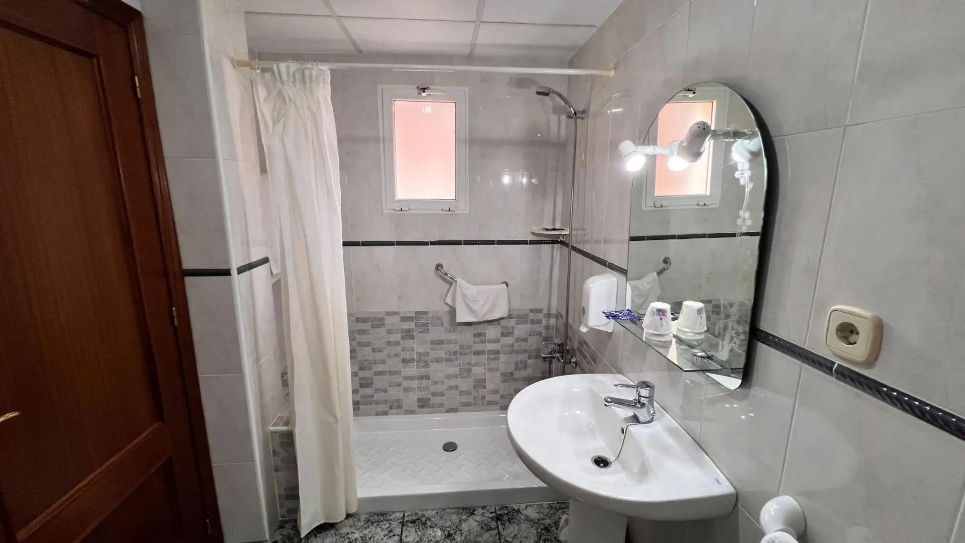 Inmuebles singulares con ascensor en venta en Explanada de Barnuevo, imagen 21
