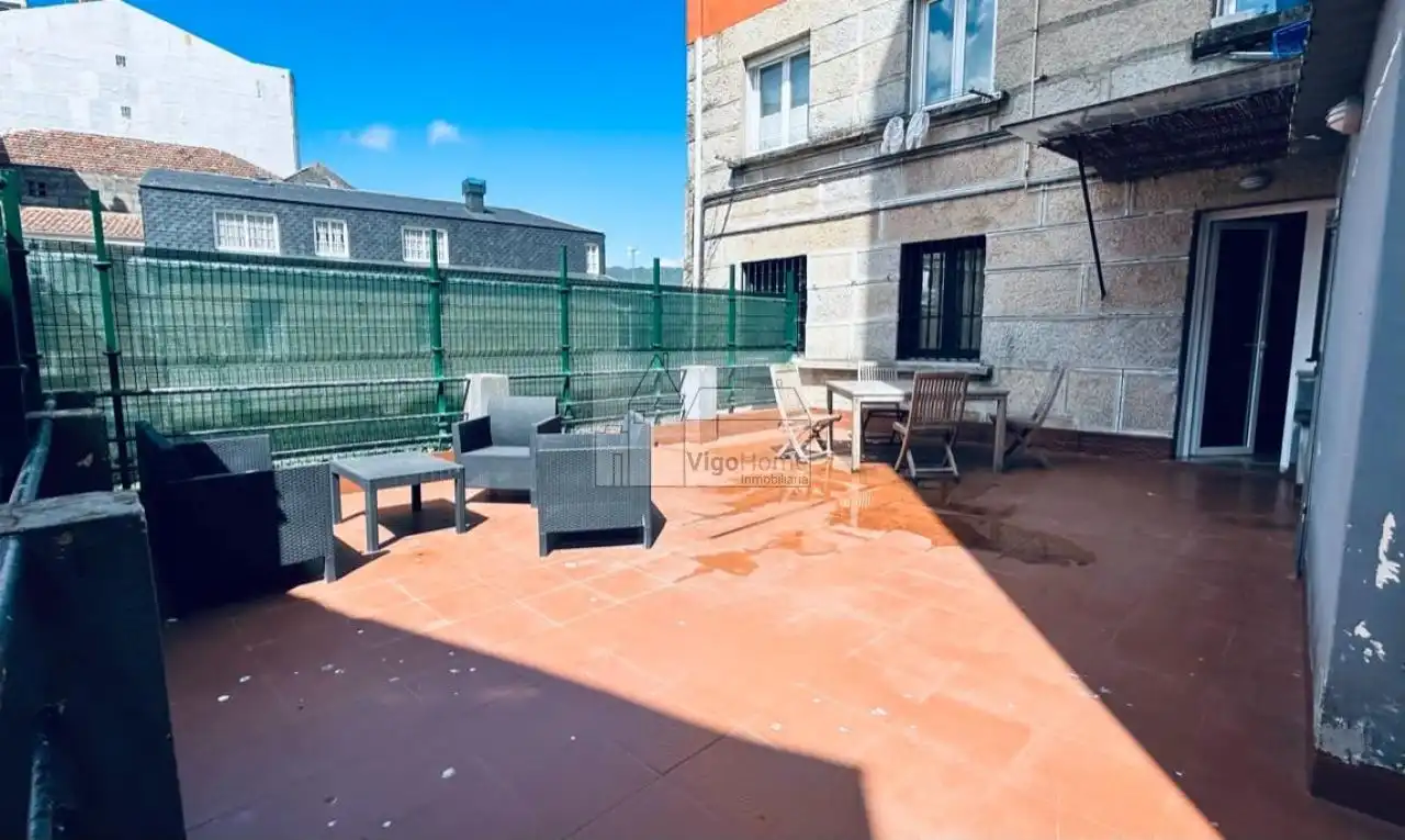 Terrassa de Pis en venda en Moaña amb Calefacció, Terrassa i Traster