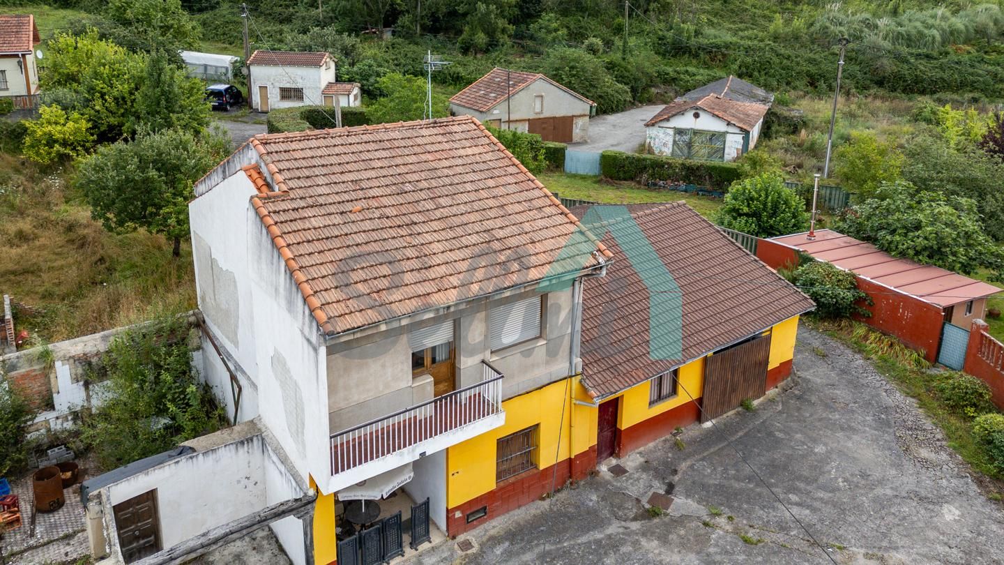 Exterior view of House or chalet for sale in Oviedo   with Private garden and Terrace