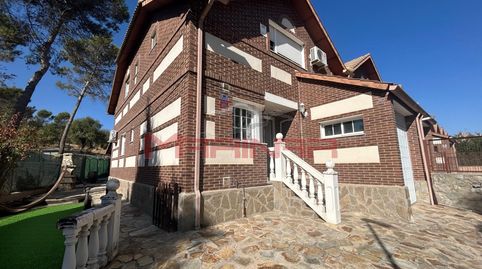 Foto 2 de Casa adosada en venda a Torrecastillo, Seseña