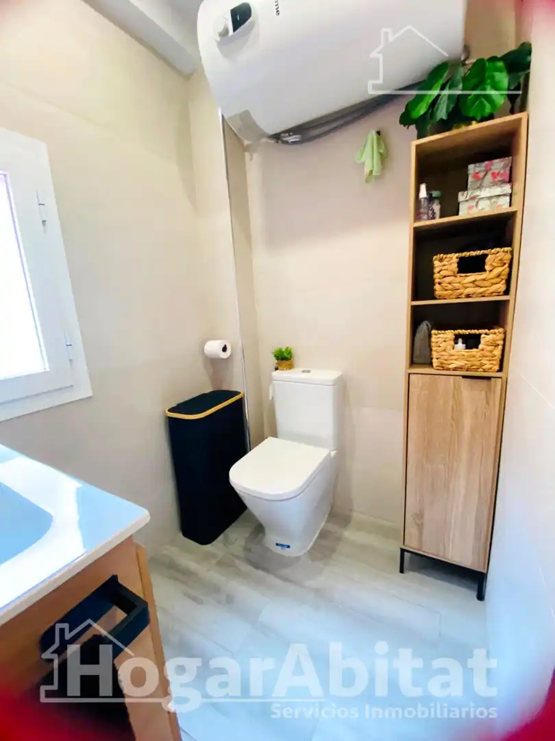 Badezimmer von Wohnung zum Verkauf in Gandia mit Klimaanlage, Heizung und Möbliert