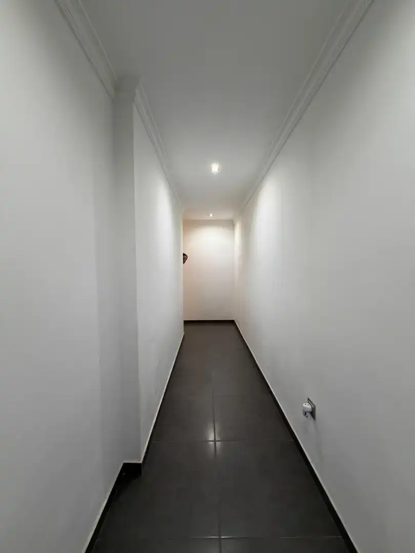 Flat for sale in Peligros  with Air Conditioner