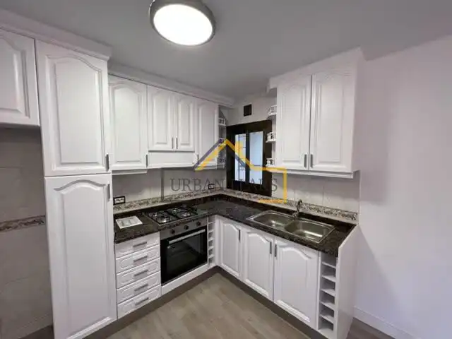 Cocina de Piso en venta en Mataró con Balcón