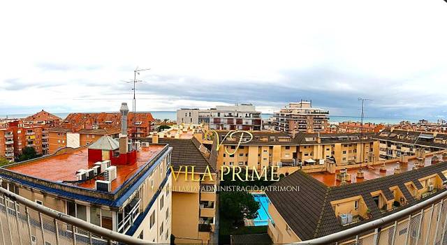 Ático en Venta en Centre