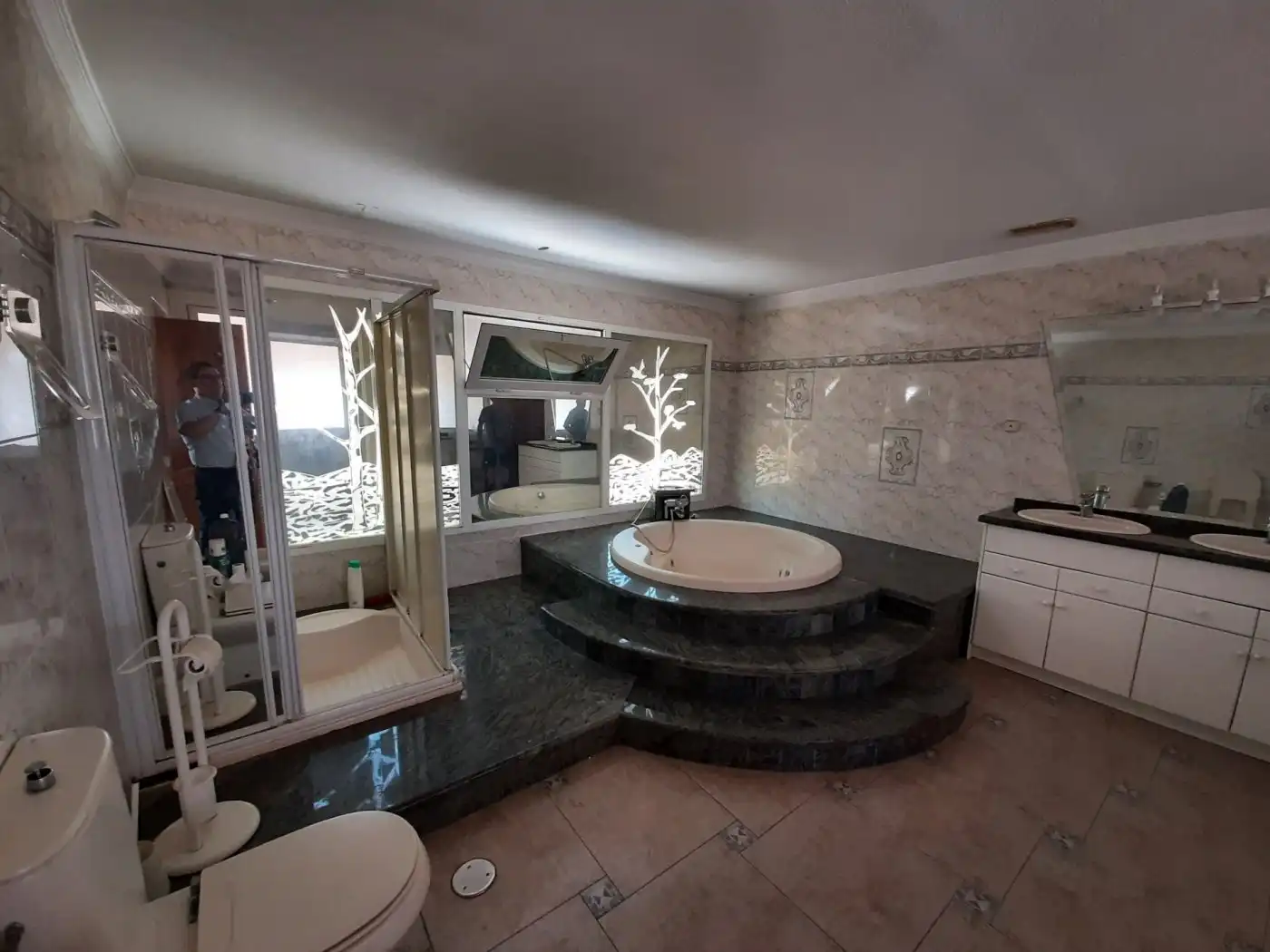 Bathroom of Houses for sale in La Nucia  with Private garden, Terrace and Furnished