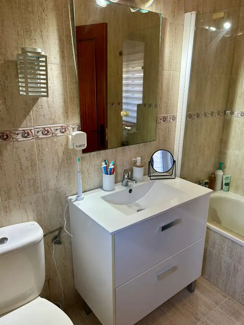 Bany de Casa o xalet en venda en Santander amb Calefacció, Jardí privat i Parquet
